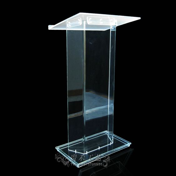 bục phát biểu mica