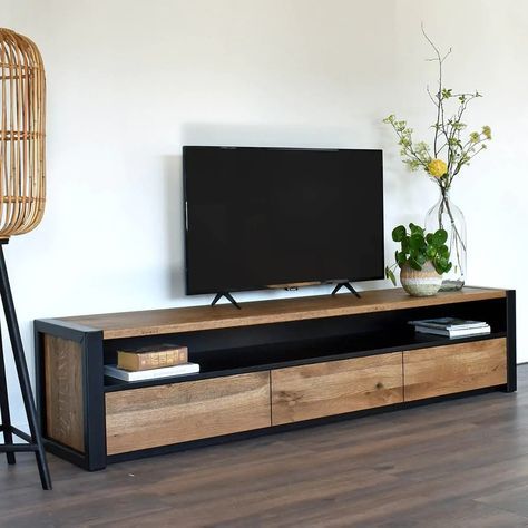 kệ tivi bằng sắt